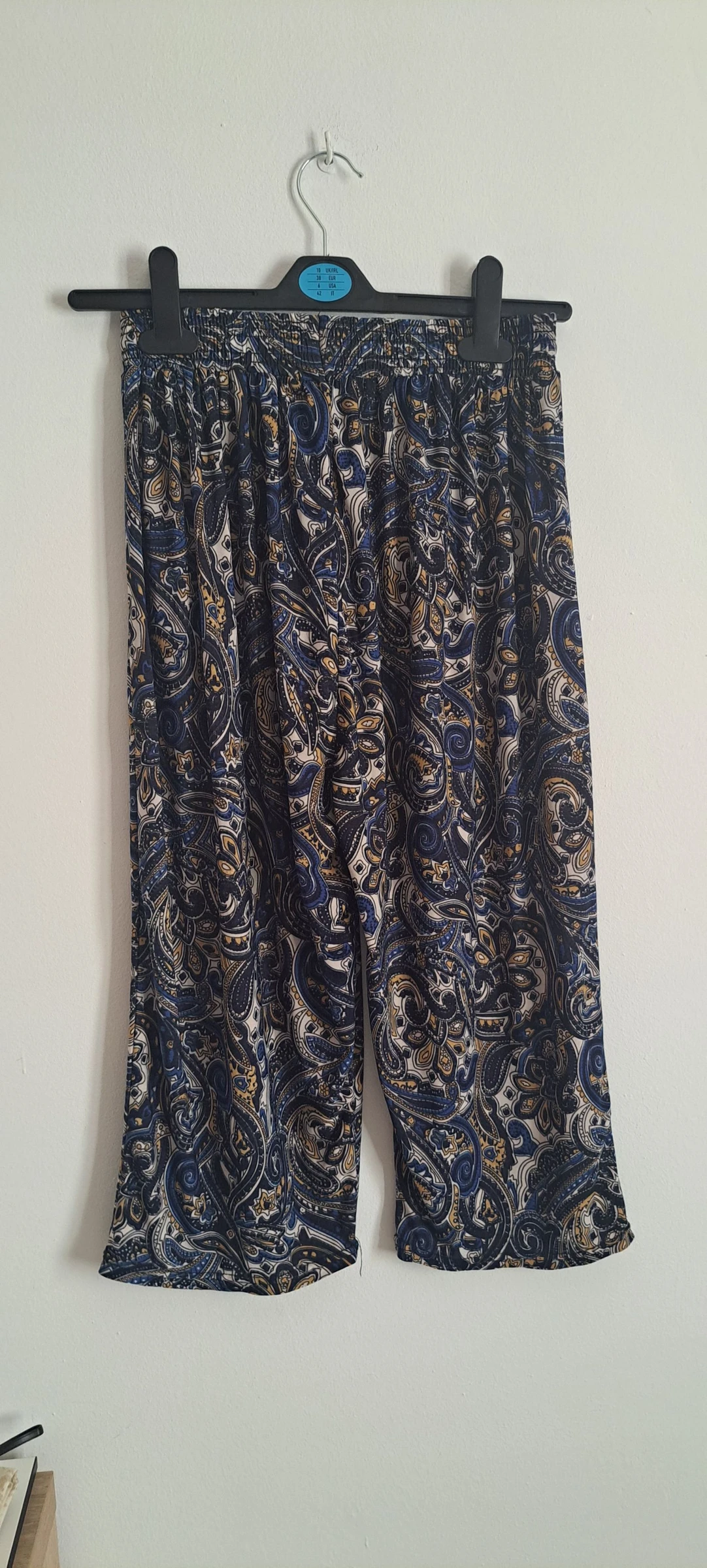 Calça de corte pirata – photo 2
